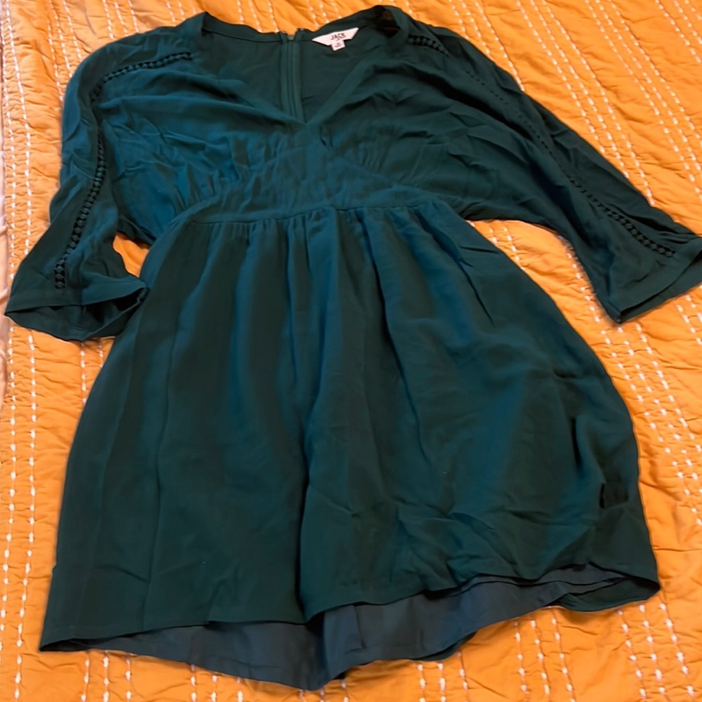 Pine Green BBDakota Sleeve Dress. Size 0